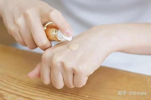 「護(hù)膚小常識(shí)」教你如何辨別彩妝和護(hù)膚品的優(yōu)劣！